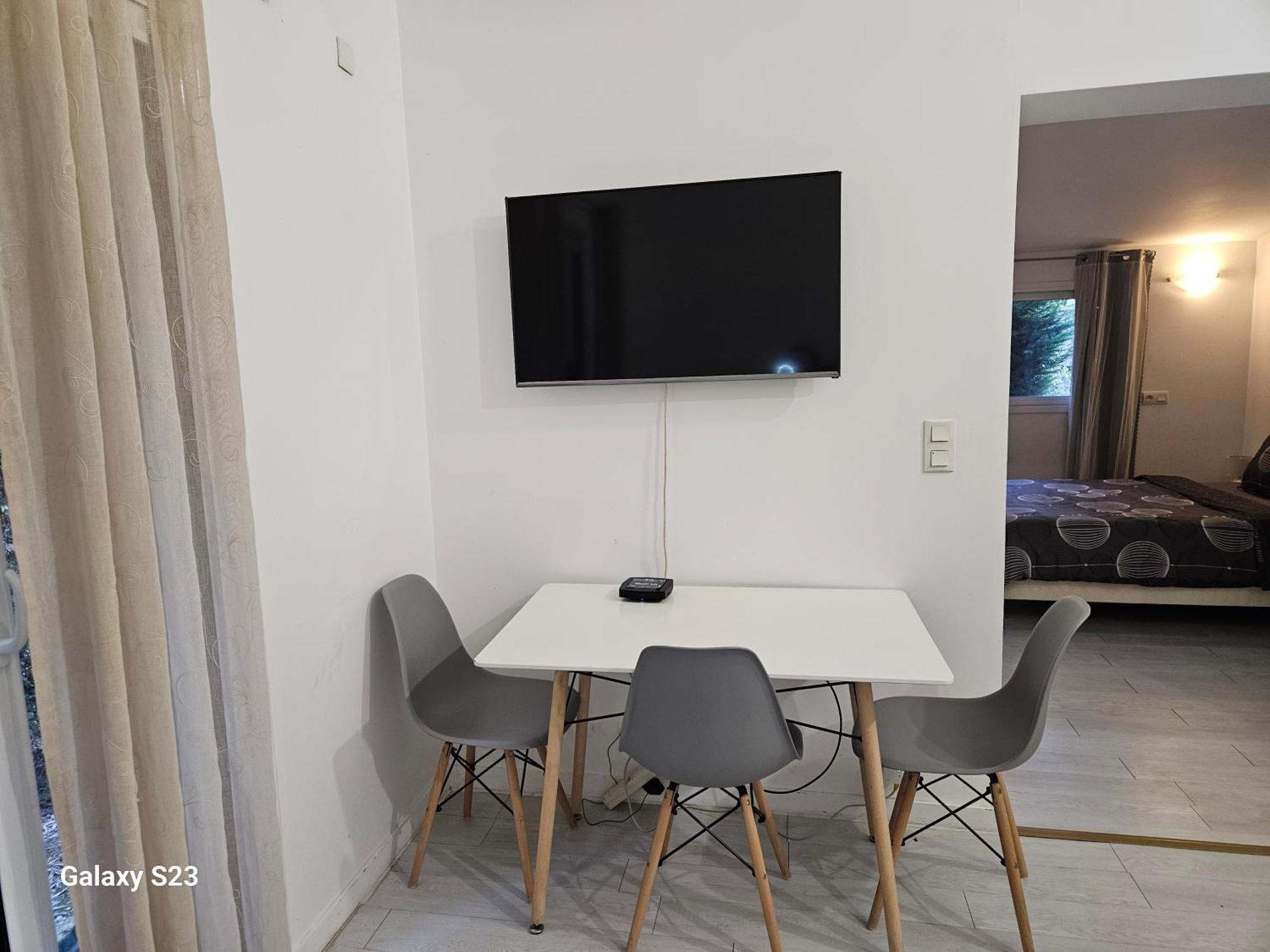 Guest House Calme Avec Acces Jardin Et Piscine Flayosc Εξωτερικό φωτογραφία